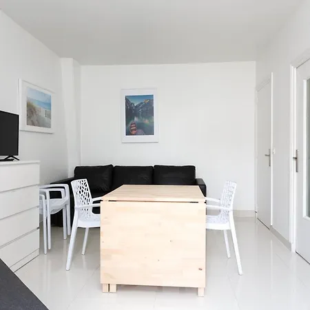 Rer F2 2eme Gauche Appartement *